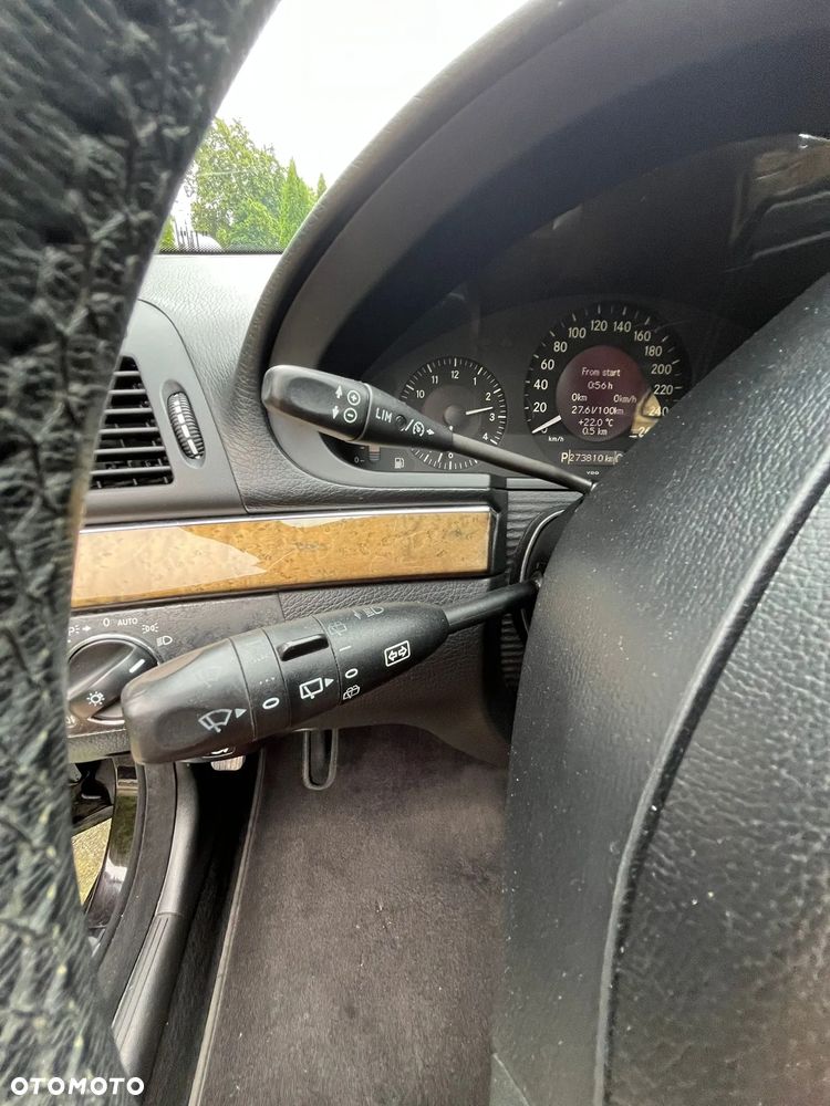 Mercedes-Benz Klasa E - 22