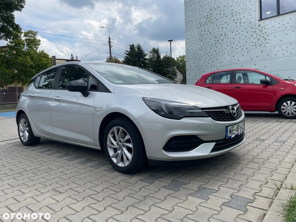 Opel Astra 1.2 T Business Edition S&S - 1