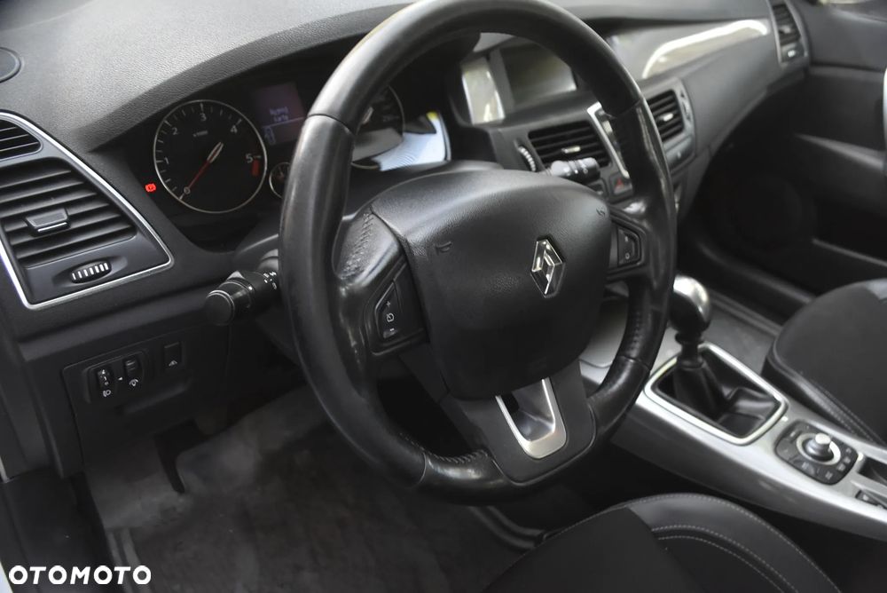 Renault Laguna dCi 110 FAP Dynamique - 11