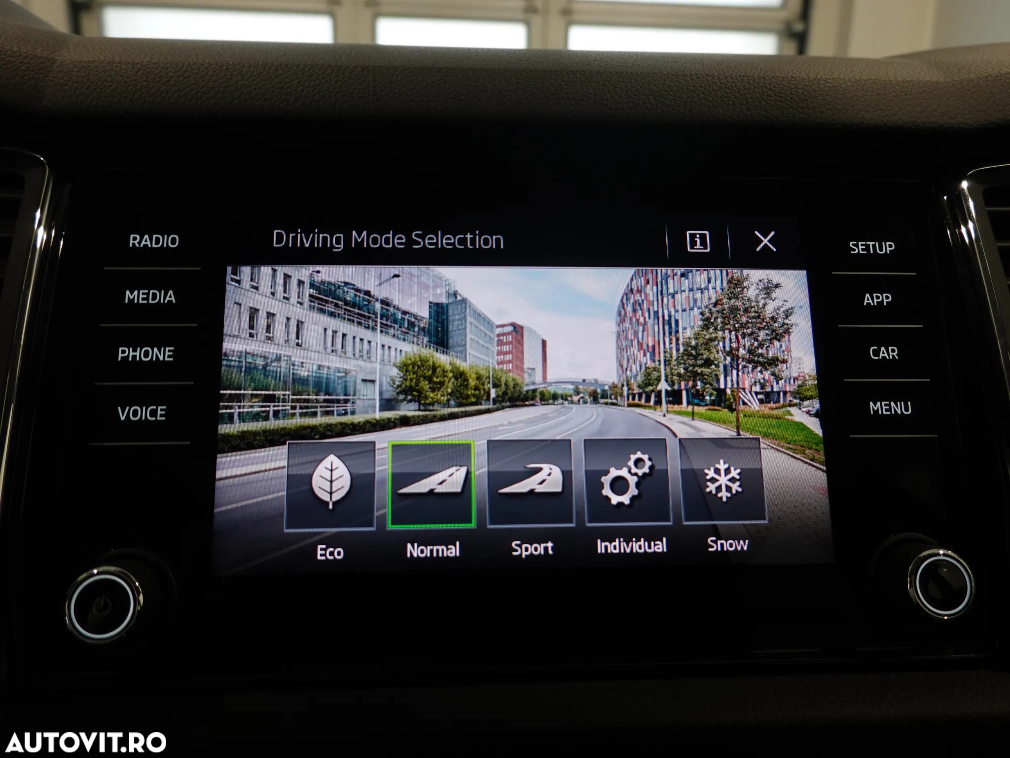 Skoda Kodiaq 2.0 TDI 4X4 DSG Style - 22