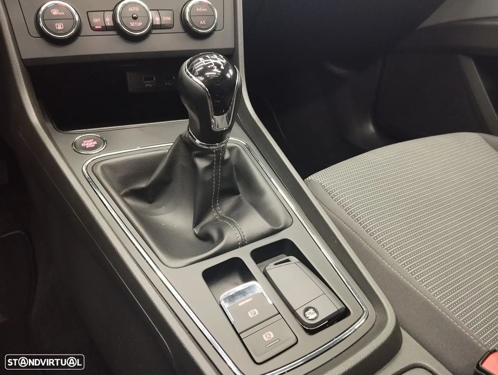 SEAT Leon ST 1.6 TDI Style S/S - 36