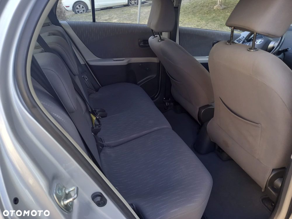 Toyota Yaris 1.4 D-4D Team - 17