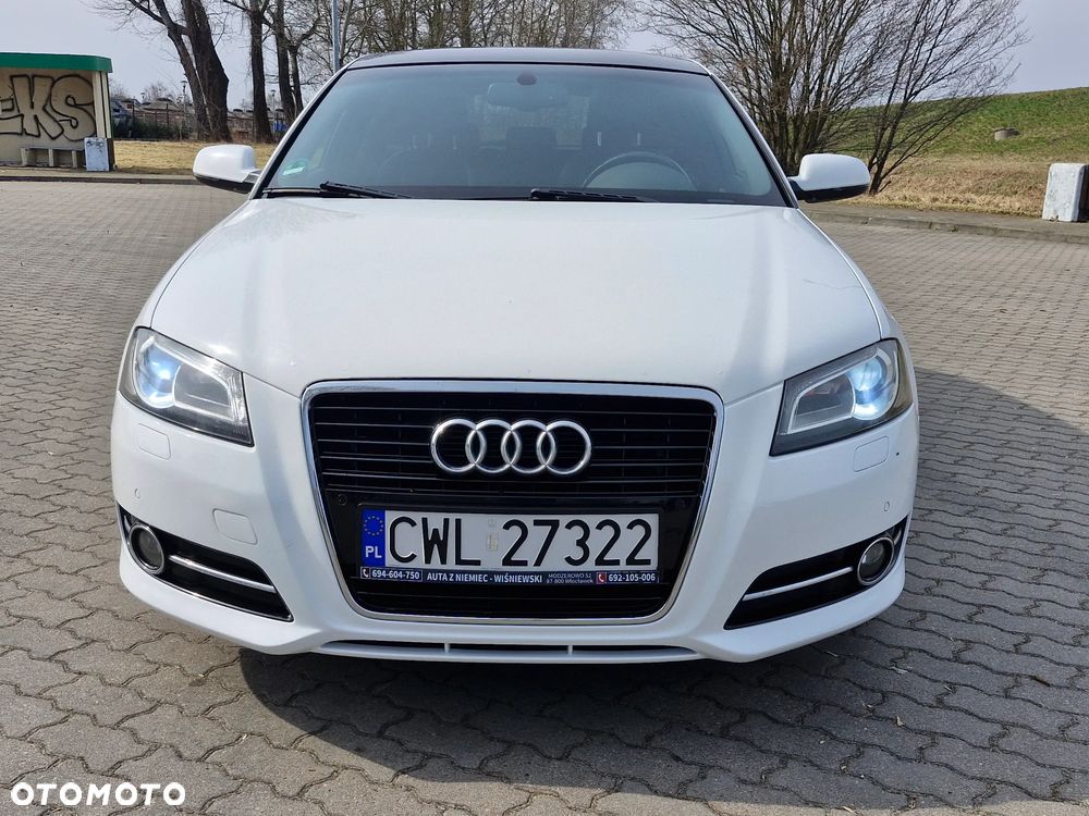 Audi A3 Sportback 2.0 TDI DPF S line Sportpaket (plus) - 31