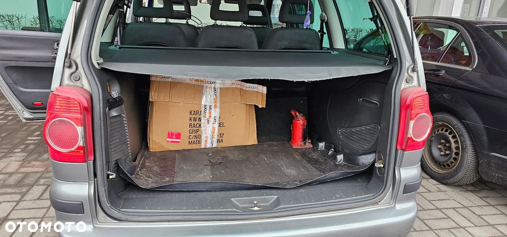 Volkswagen Sharan - 13