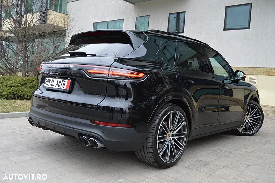 Porsche Cayenne S Tiptronic S Platinum Edition - 5
