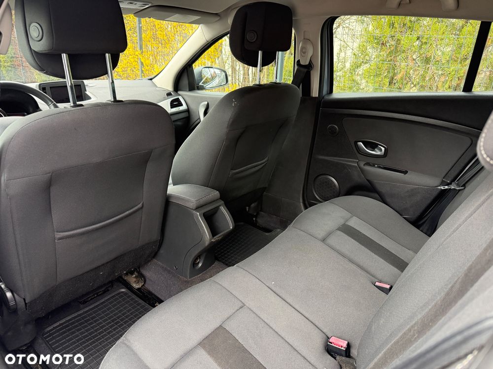 Renault Megane 1.6 16V Privilege - 22