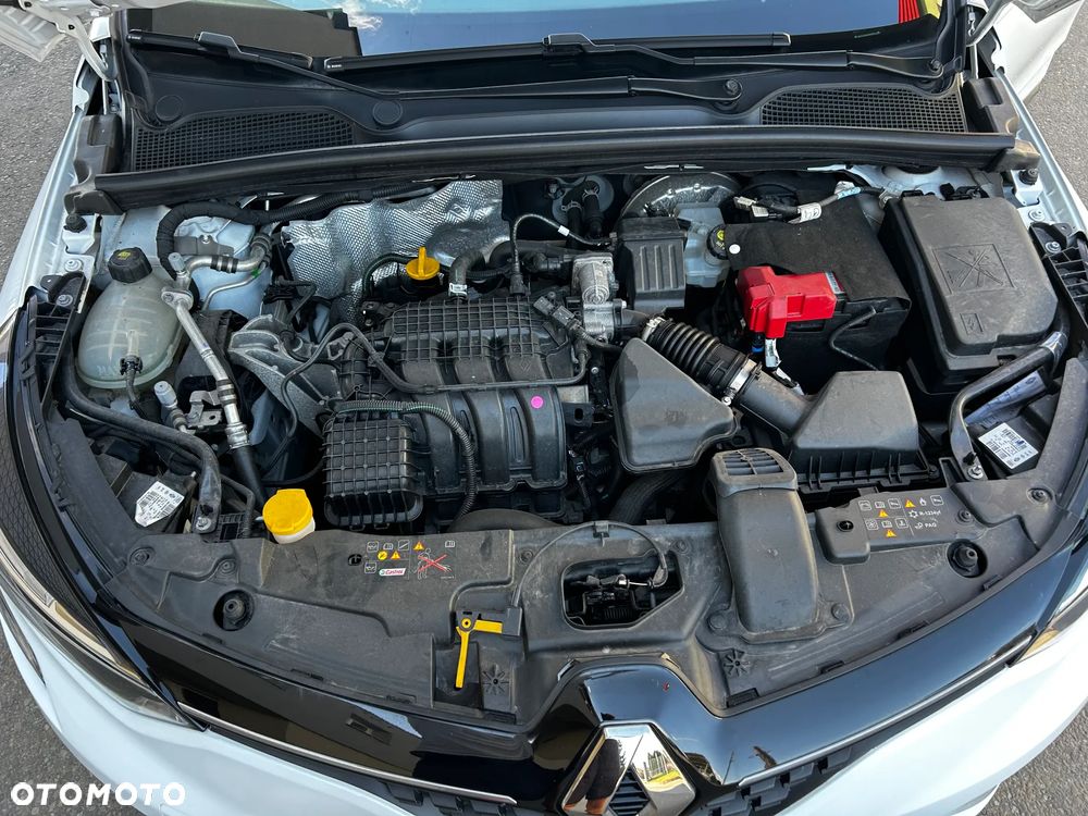 Renault Clio - 25
