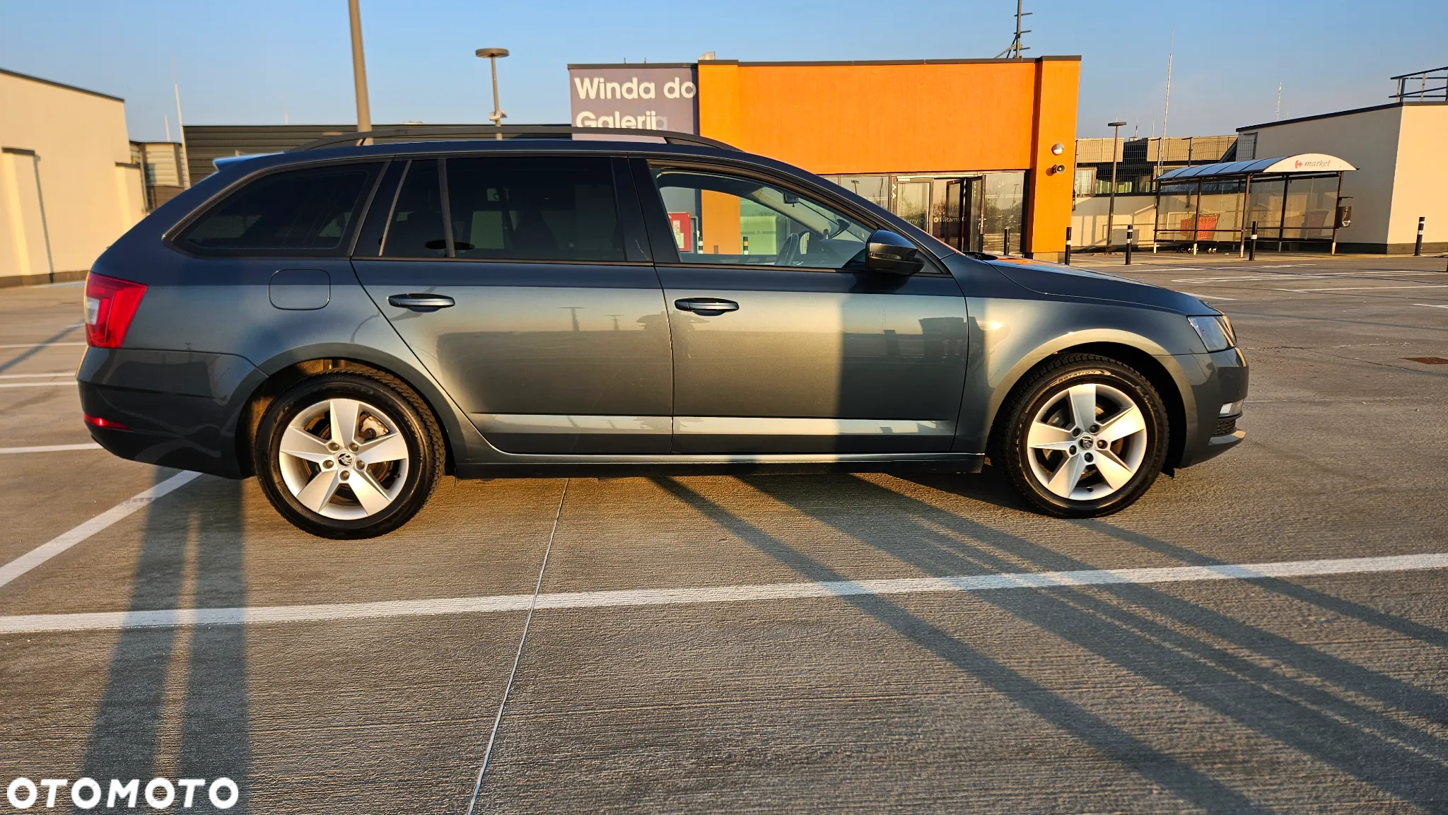 Skoda Octavia - 2