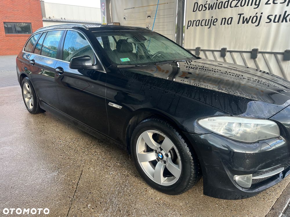 BMW Seria 5 520d - 5