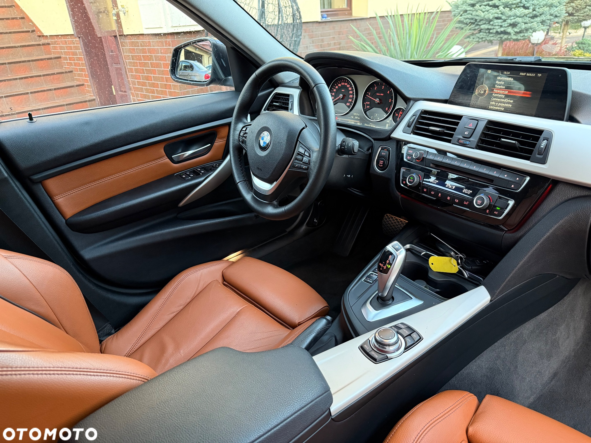 BMW Seria 3 320d Efficient Dynamics Sport Line sport - 27