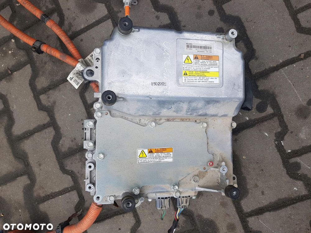 MITSUBISHI OUTLANDER III 13-17r 2.0 HYBRID PRZETWORNICA NAPIĘCIA 9410A081 - 2