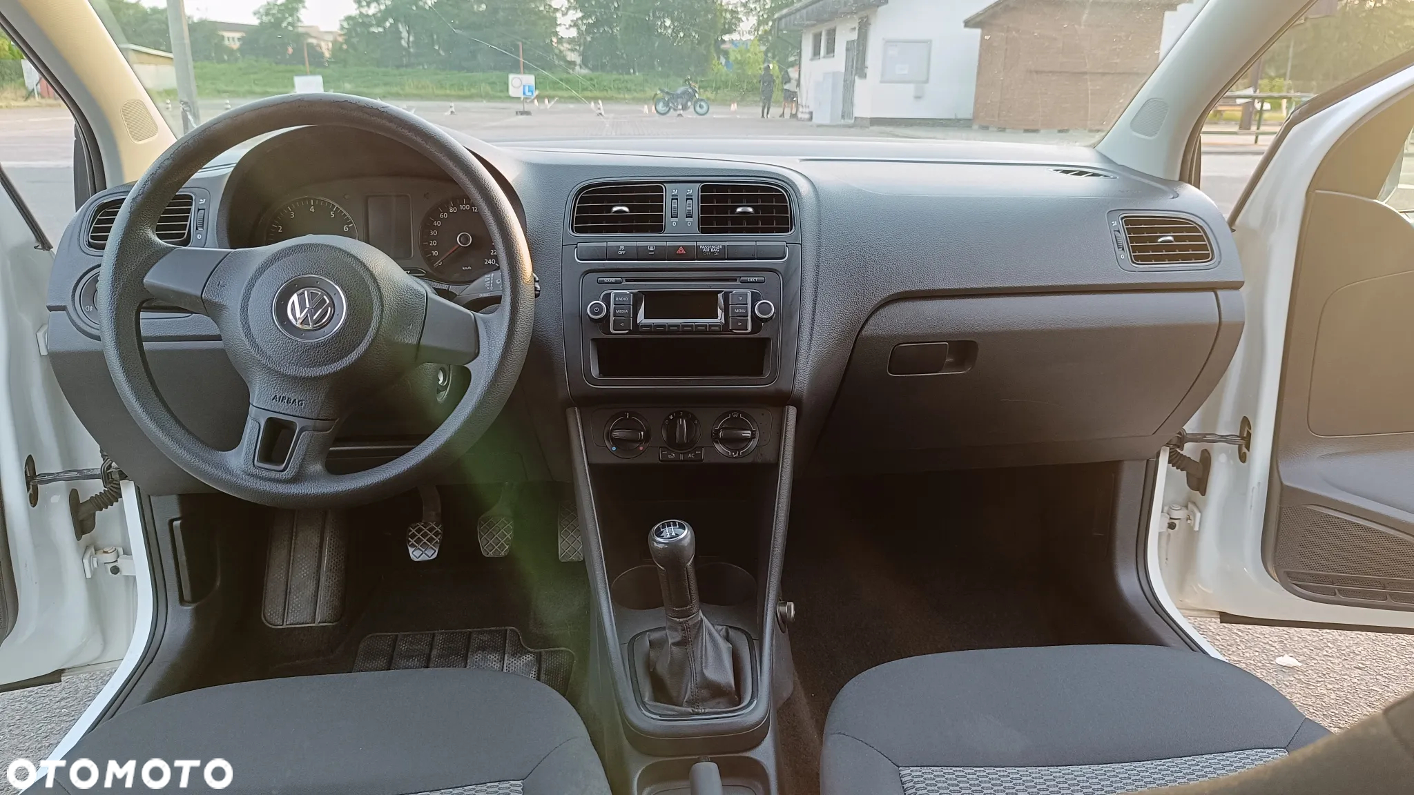 Volkswagen Polo 1.2 TSI Highline - 8
