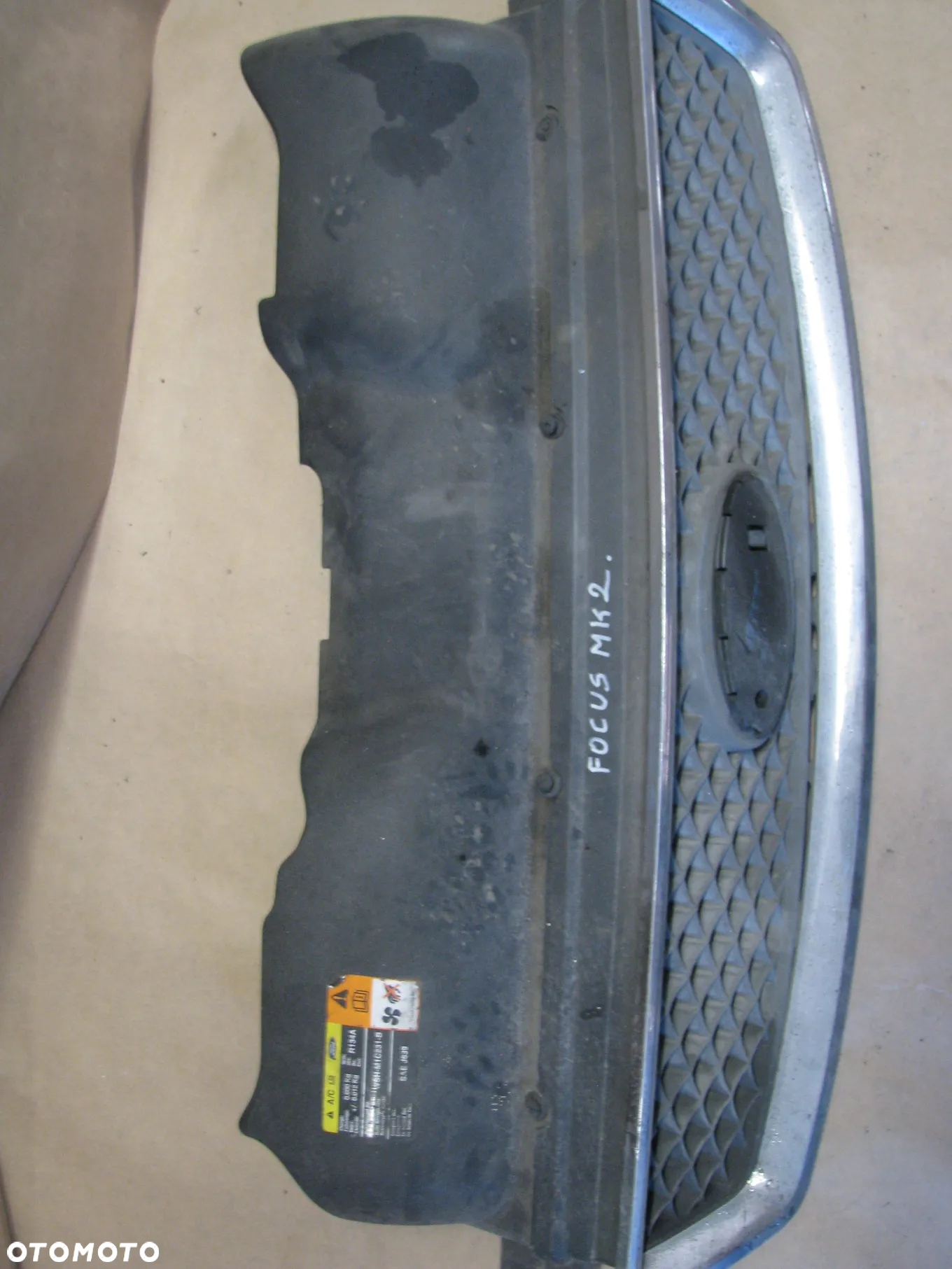 ATRAPA GRILL FORD FOCUS MK2 - 8