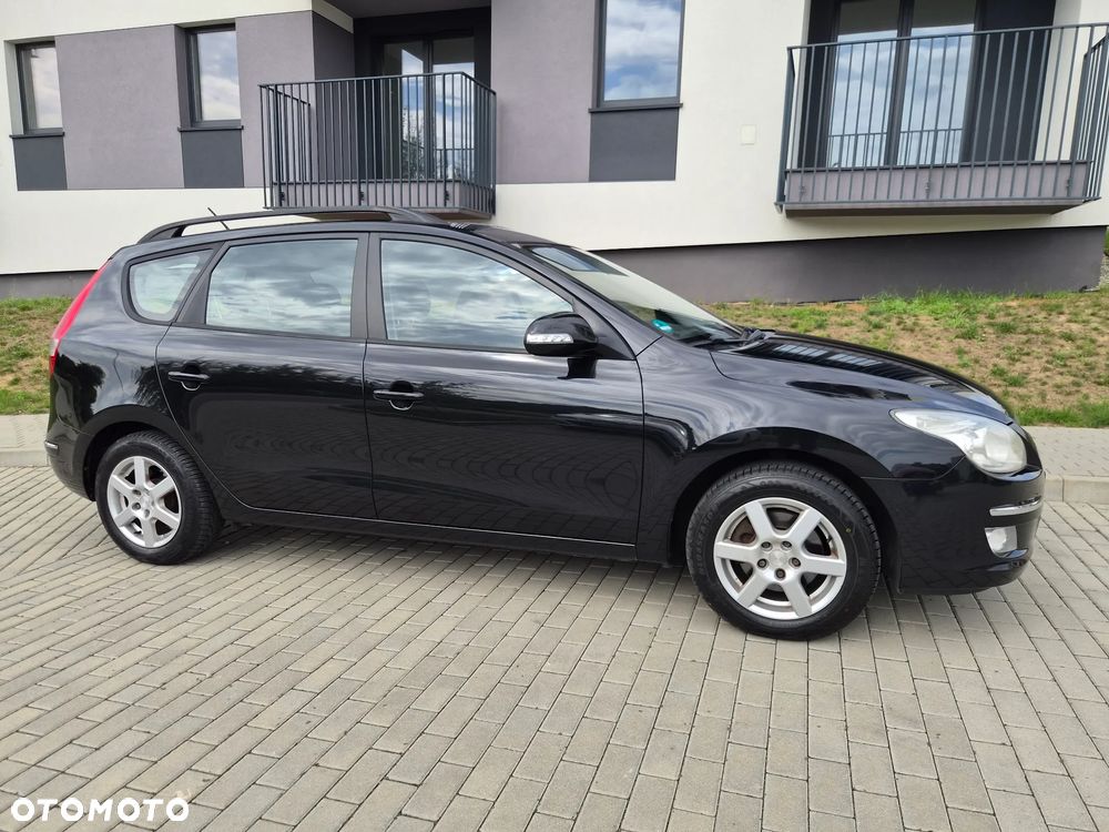 Hyundai i30 2.0 Premium - 21