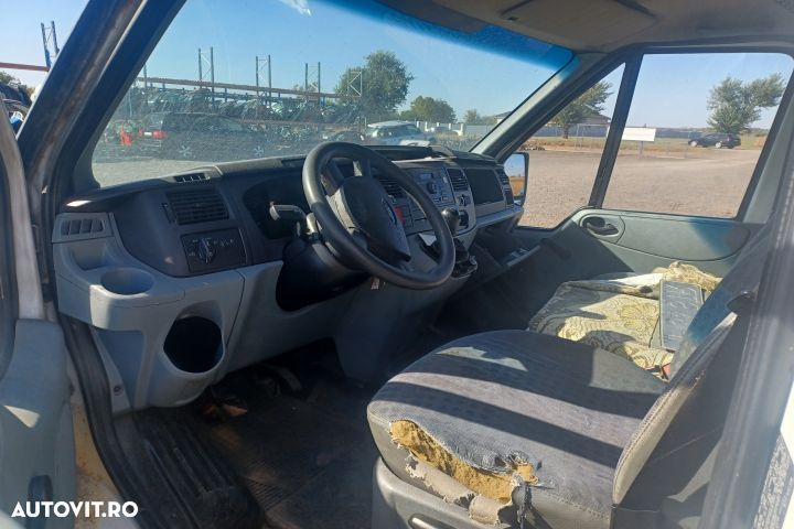 Rampa injectoare 2.4 D Ford Transit 3 [Facelift] [2006 - 2014] Chassi - 6