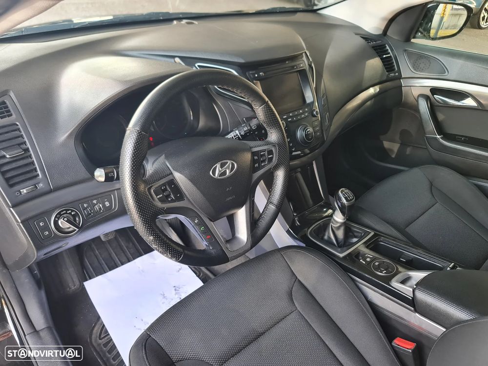 Hyundai i40 1.7 CRDi Blue Premium - 17