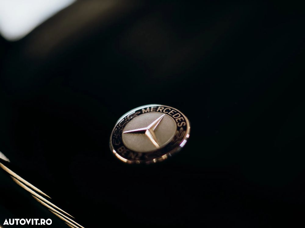 Mercedes-Benz SL - 30