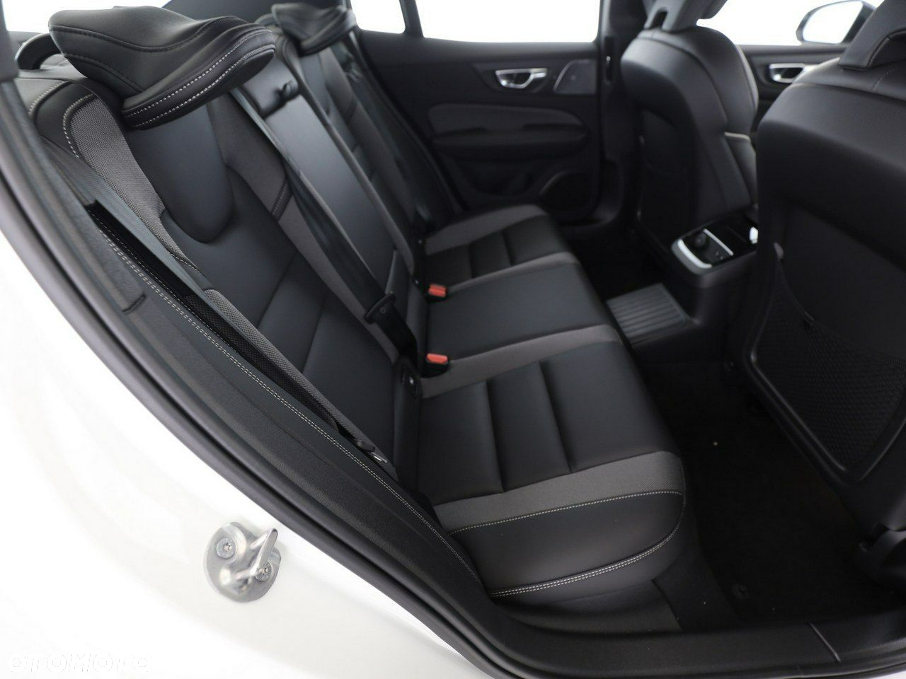 Volvo S60 - 4