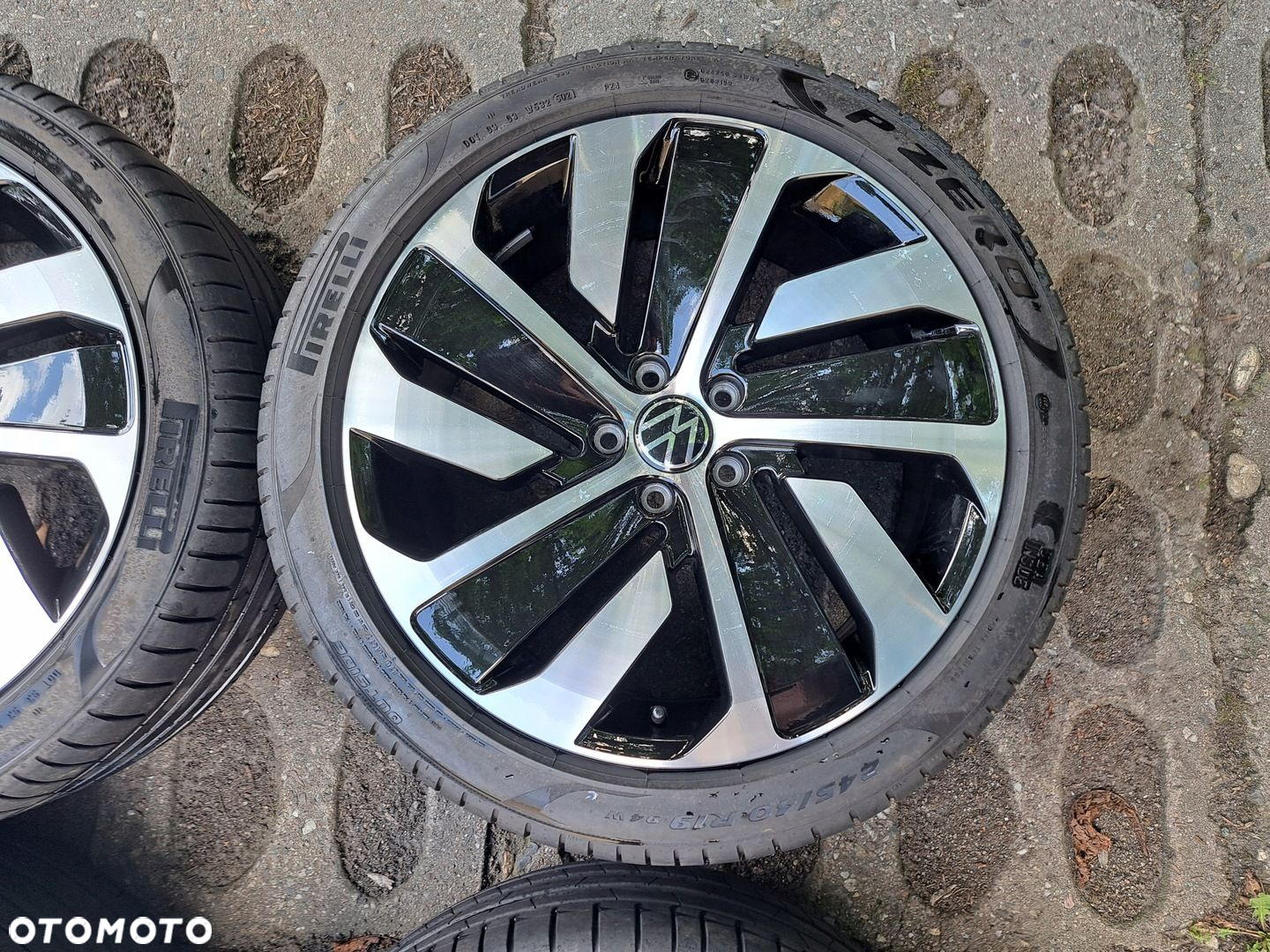 Oryg. VW Volkwagen PASSAT ARTEON 19 R-LINE 3G8 B8 - 3