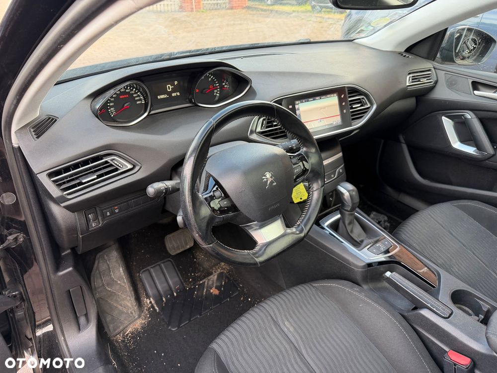Peugeot 308 - 9