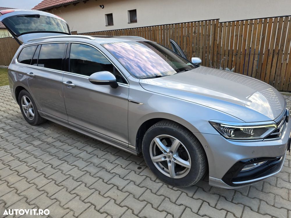 Volkswagen Passat 2.0 TDI SCR DSG 4Motion Elegance - 17