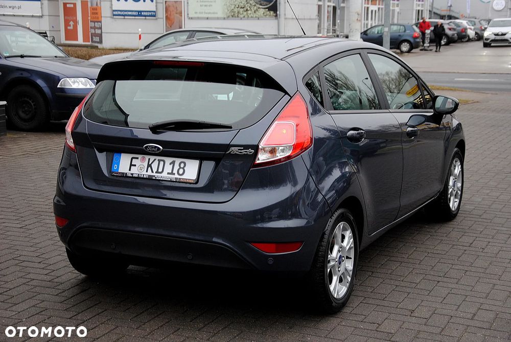 Ford Fiesta 1.25 Gold X EU5 - 6