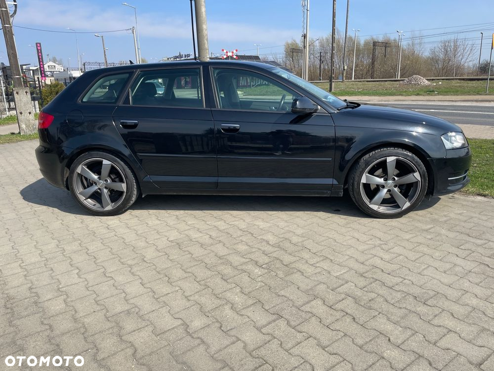 Audi A3 1.6 TDI Ambiente - 6
