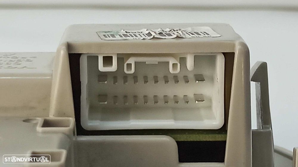 LUZ INTERIOR VOLVO V40 MOMENTUM - 4