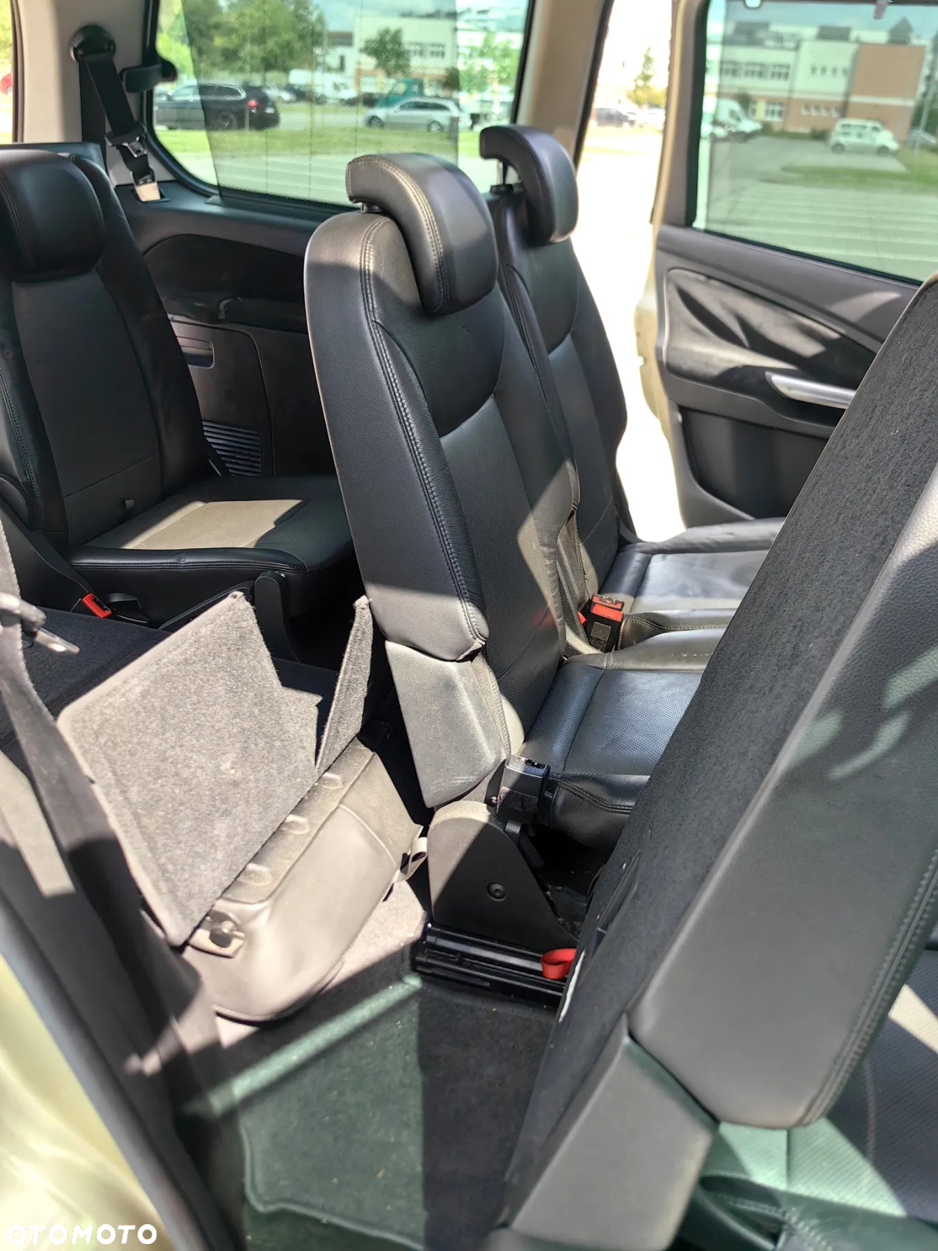 Ford Galaxy 1.8 TDCi Ghia - 21