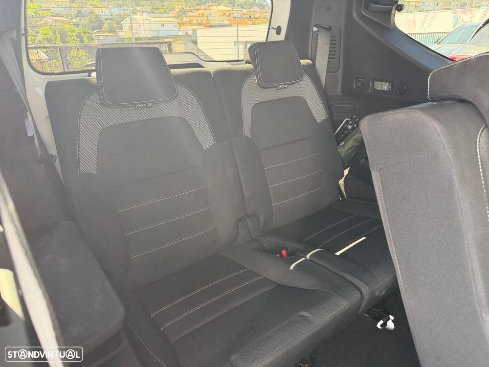 Dacia Jogger 1.0 TCe Extreme 7L - 15