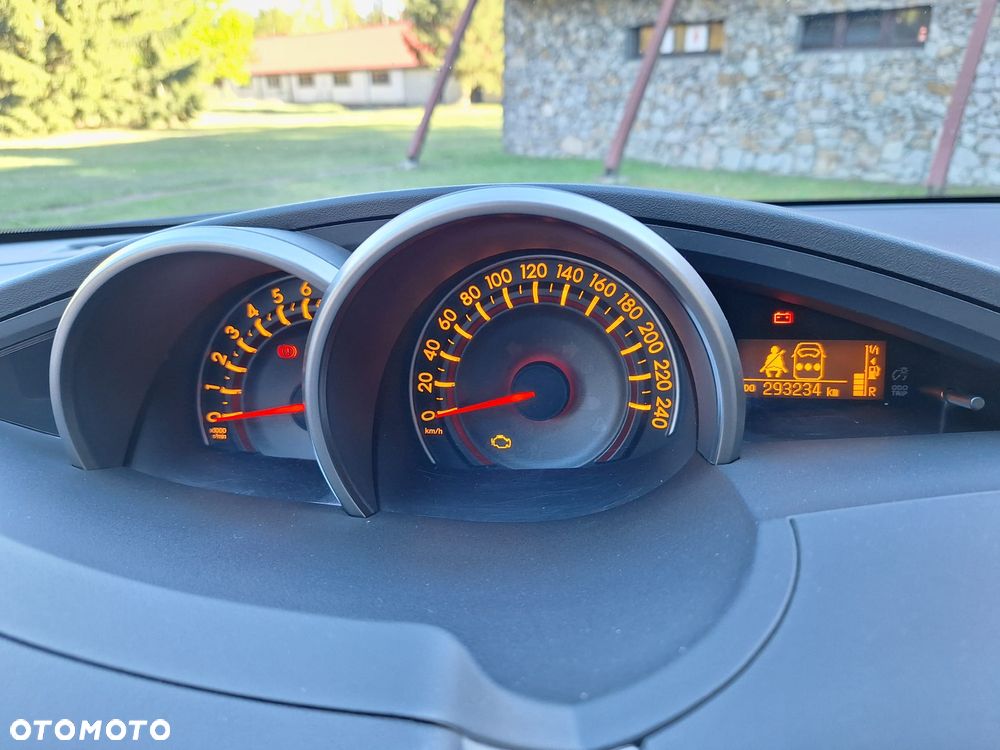 Toyota Verso 1.8 Sol plus NAVI - 9