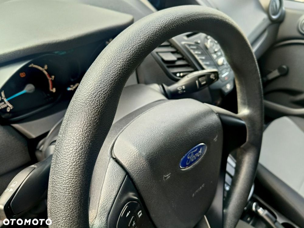 Ford Fiesta - 7