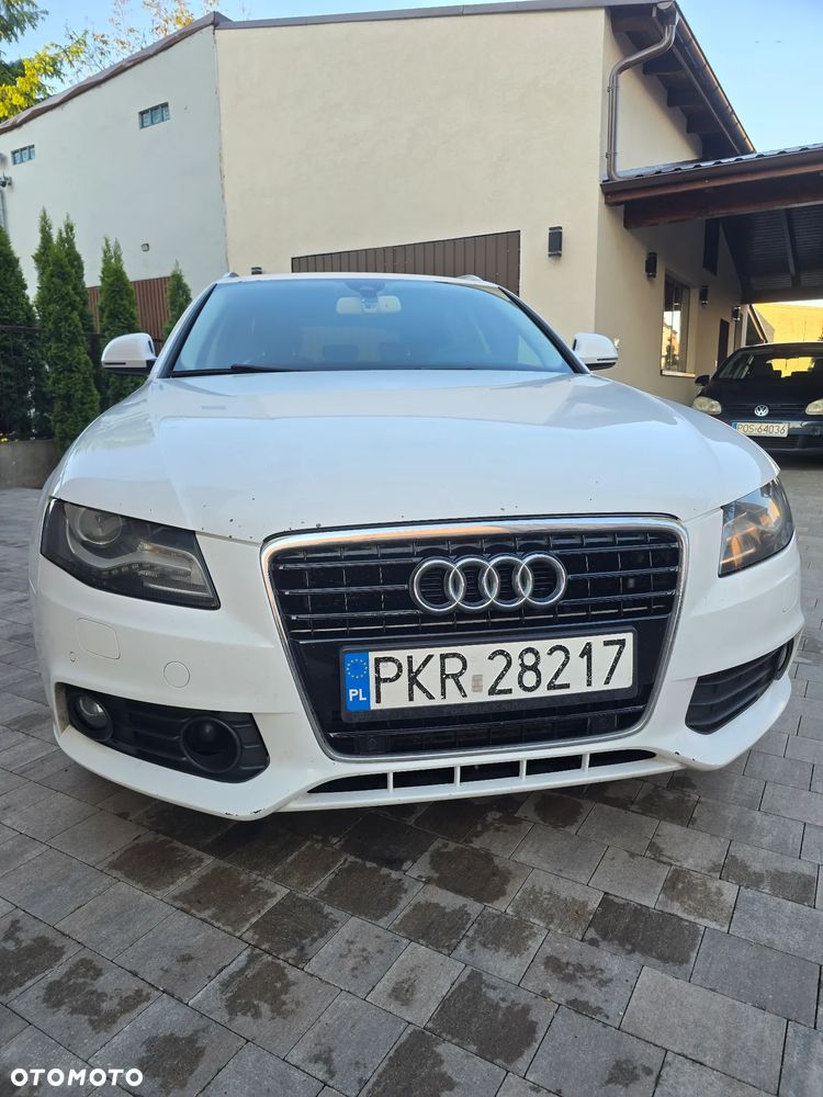 Audi A4 Avant - 1