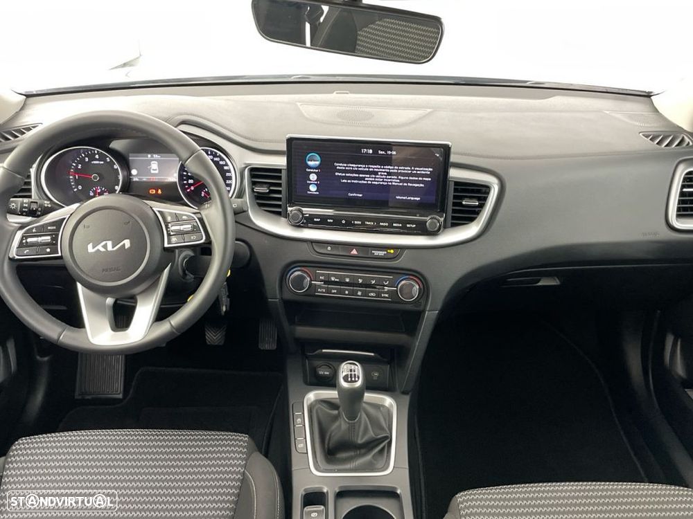 Kia XCeed 1.0 T-GDI Dynamic - 10