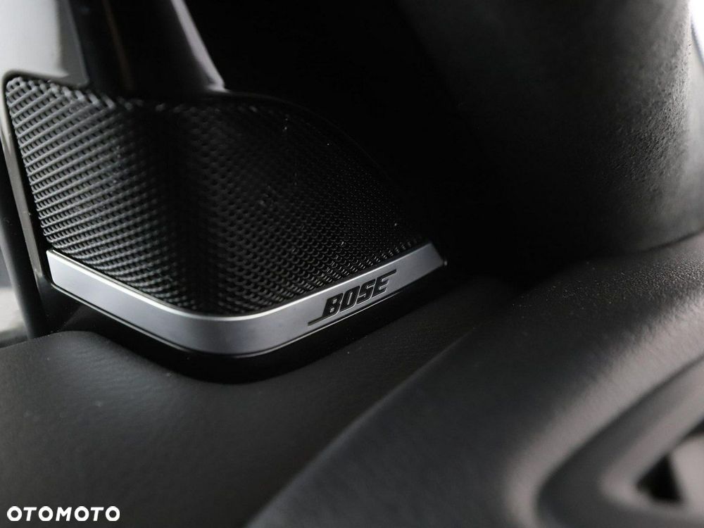 Infiniti Q30 2.0t Sport AWD 7DCT - 35