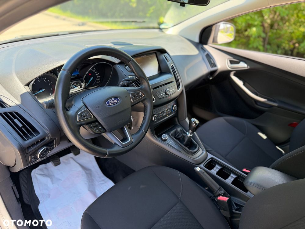 Ford Focus 1.0 EcoBoost Edition - 23