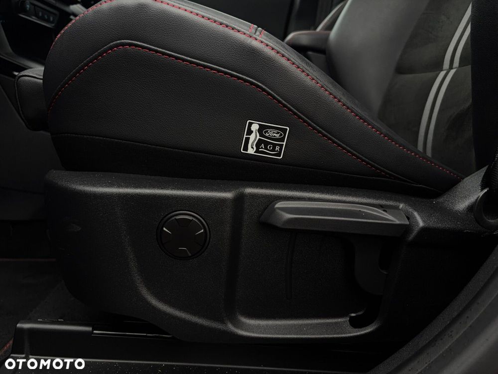 Ford Puma 1.0 EcoBoost mHEV ST X DCT - 32