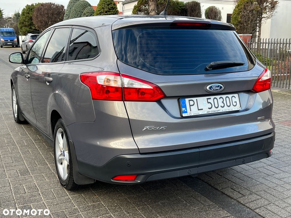 Ford Focus 1.0 EcoBoost Gold X (Trend) - 3