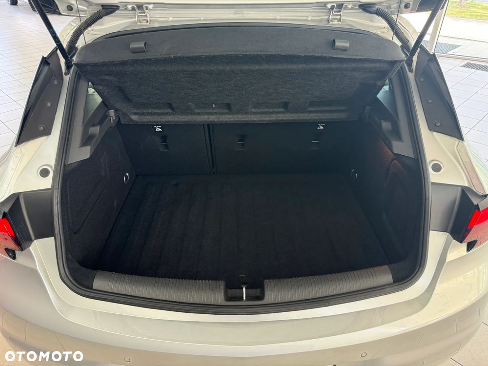 Opel Astra V 1.2 T Edition S&S - 17