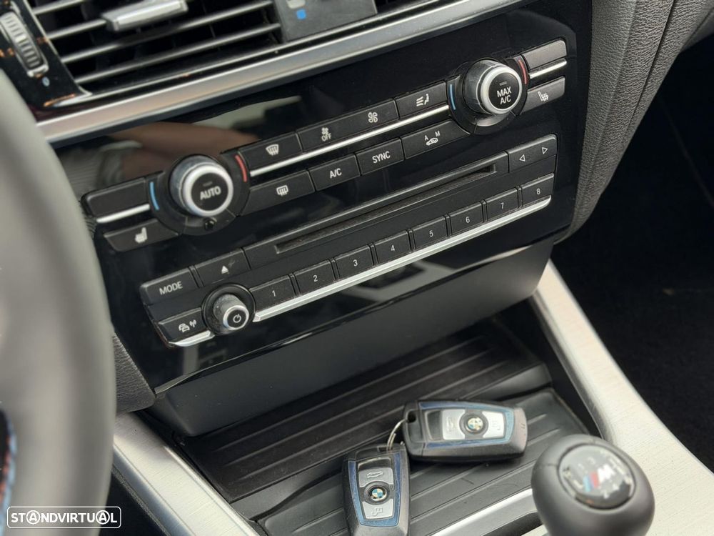 BMW X4 20 d xDrive Pack M - 16
