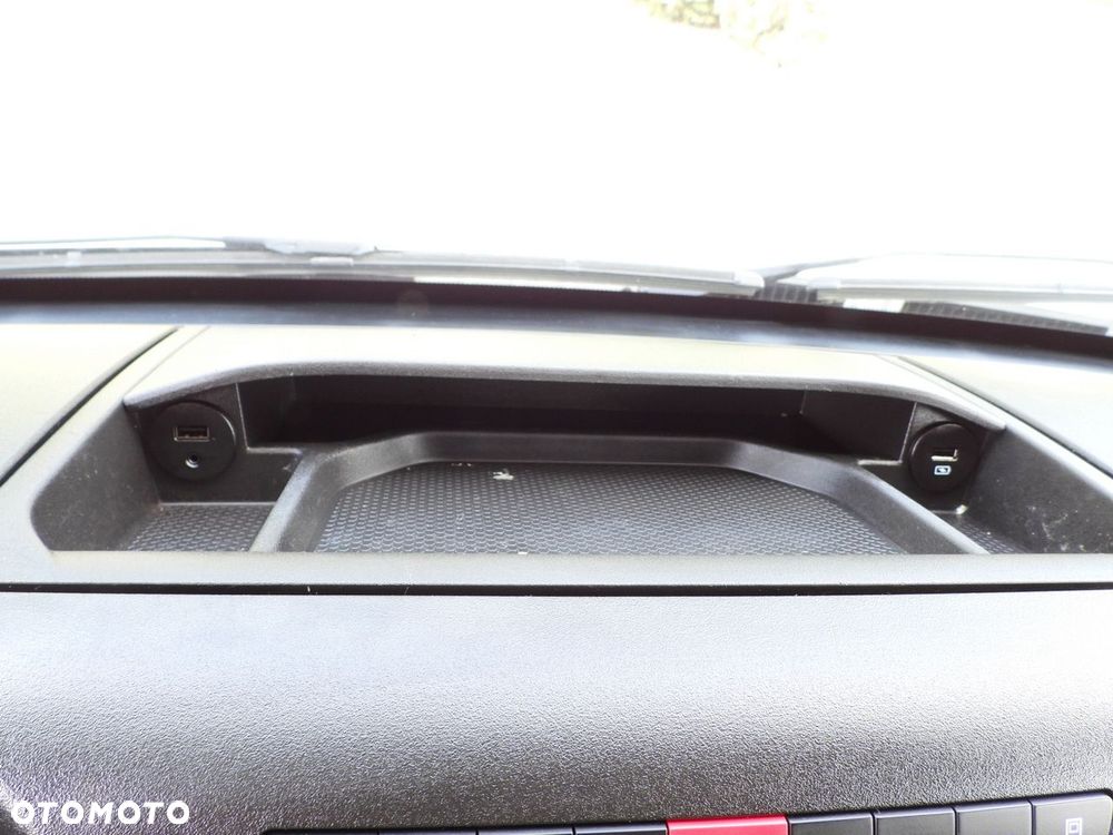 Iveco DAILY 35S18 PLANDEKA 10 PALET TEMPOMAT LEDY KLIMATYZACJA  180KM - 37