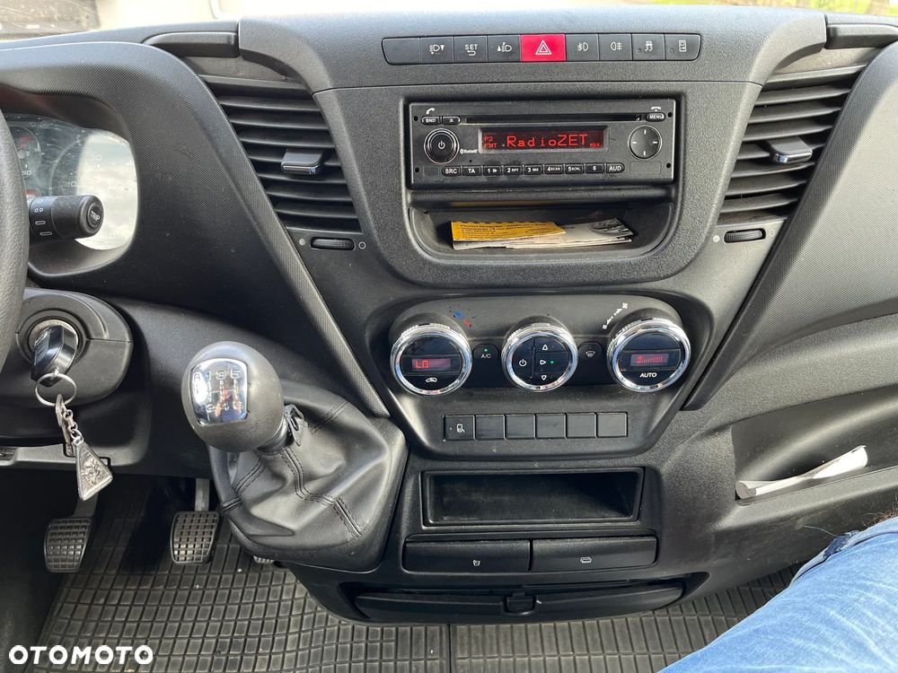 Iveco DAILY 35S17 - 8