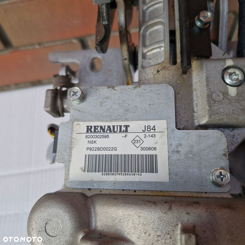 WSPOMAGANIE ELEKTRYCZNE RENAULT SCENIC II 8200302595 J84 - 2