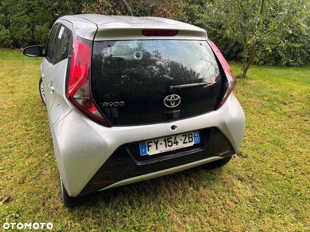 Toyota Aygo x-play - 7