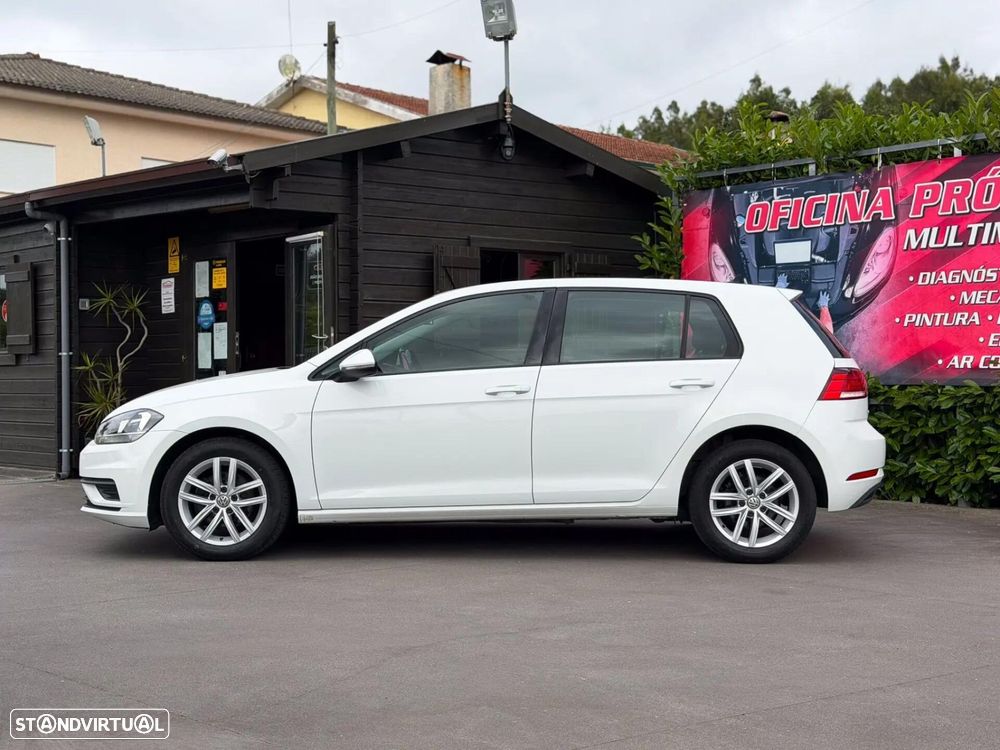 VW Golf 1.6 TDI Confortline - 6