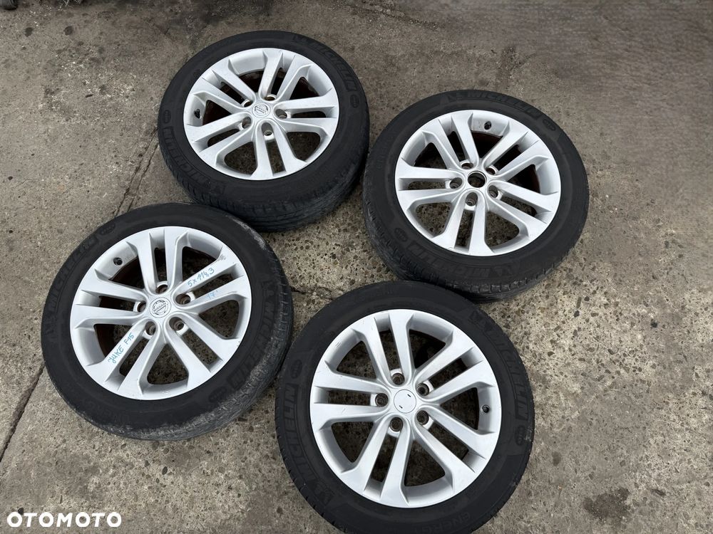 Felgi 17' koła Nissan Juke F15 N45701 5x114,3 17x7J ET40 centr 66,1 OE - 1