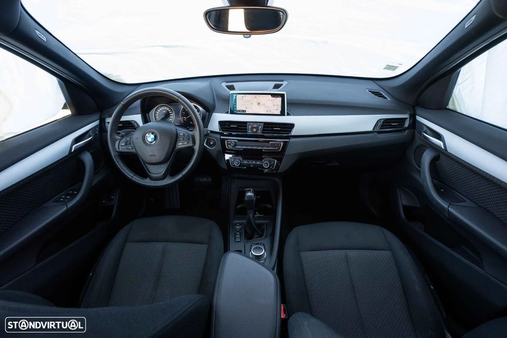 BMW X1 xDrive25e Advantage - 28