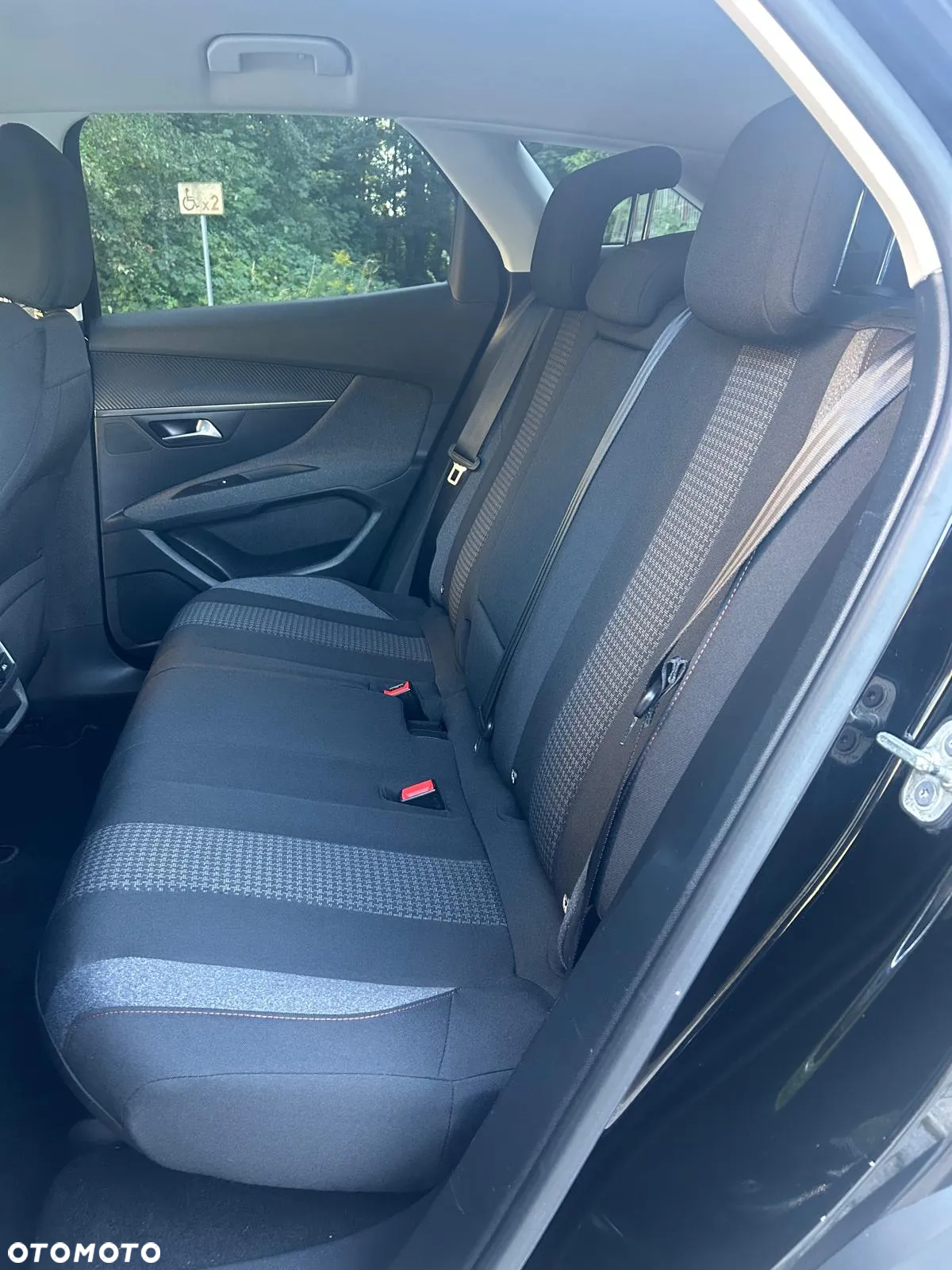 Peugeot 3008 1.2 PureTech Active Pack S&S - 25