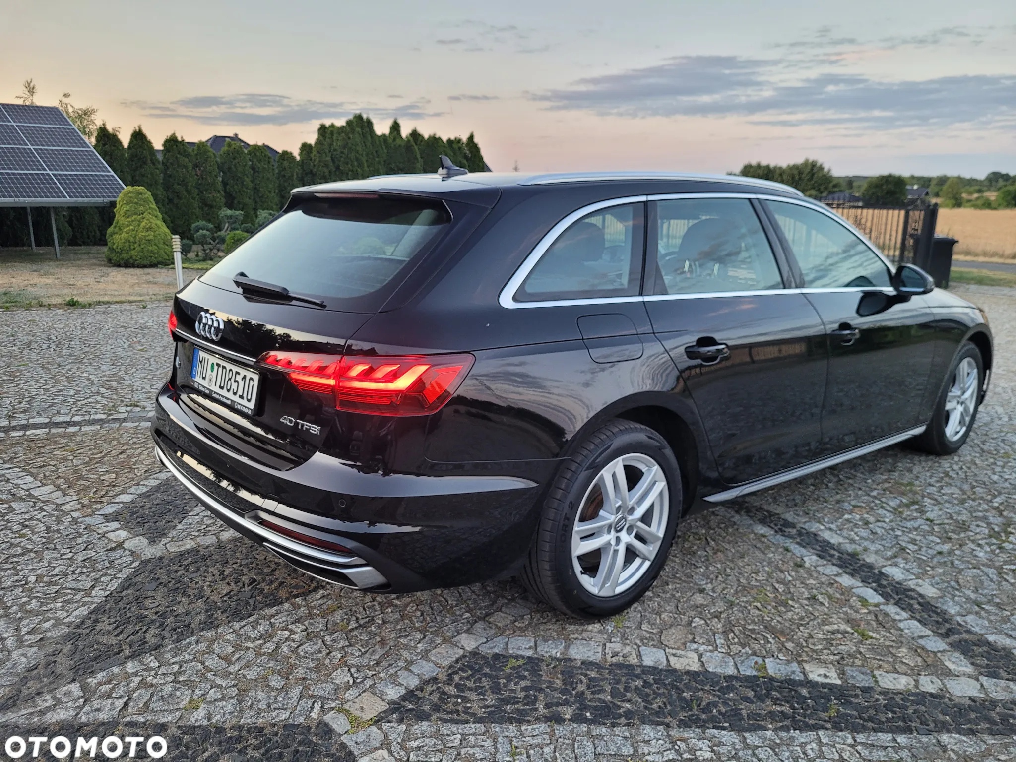 Audi A4 Avant 40 TFSI S tronic - 4