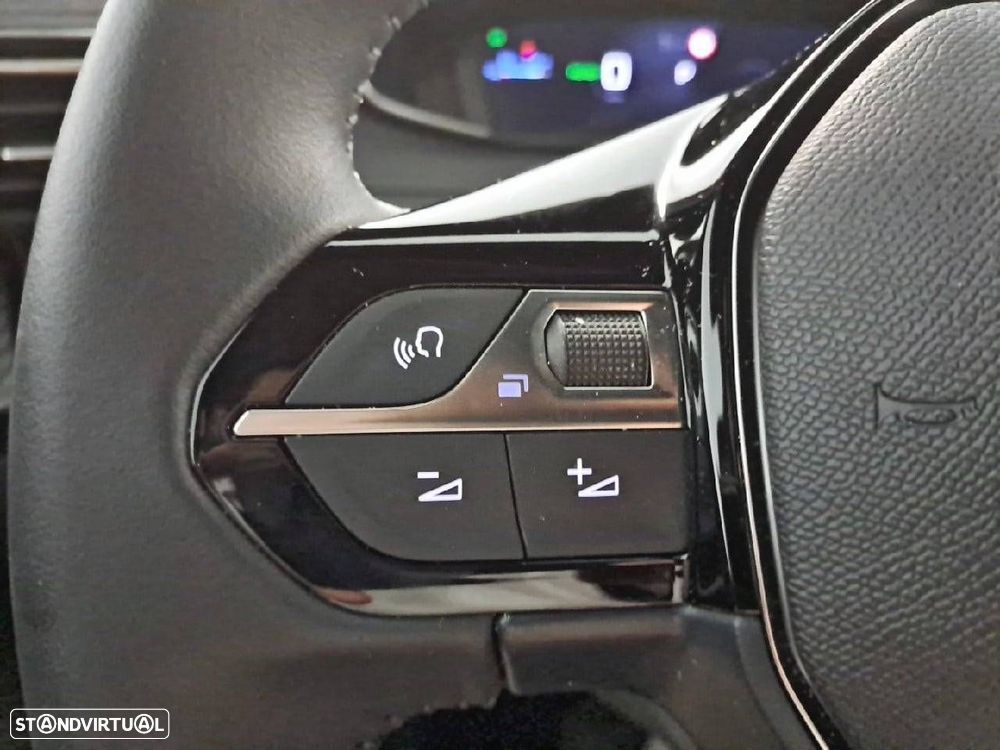 Peugeot 2008 - 16